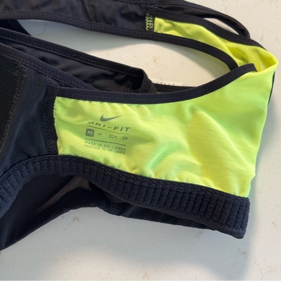 Nike Dri-Fit Sports Bra XS - Picture 4 of 5